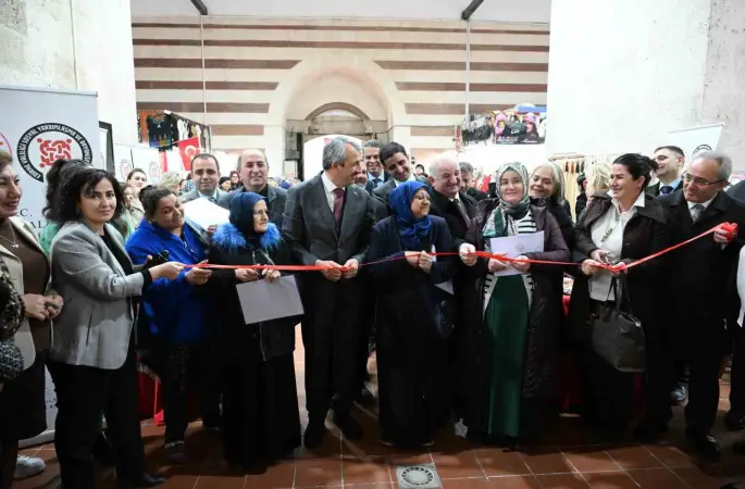 Edirne’de kadınların el emeği göz nuru ürünleri görücüye çıktı

