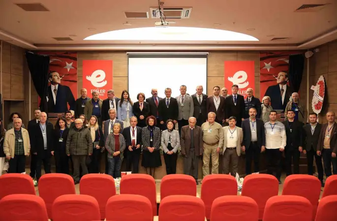 Efeler’de Büyük Menderes’in geleceği masaya yatırıldı
