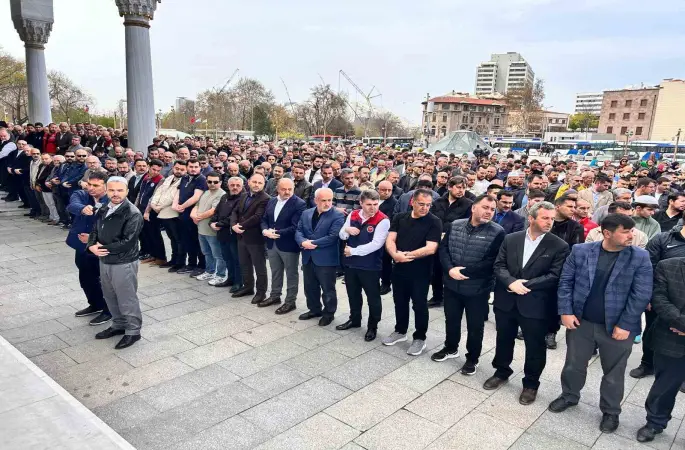Eğitim Bir-Sen’den okul saldırılarında hayatını kaybedenler için gıyabi cenaze namazı
