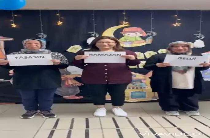 Eğitimcilerden dikkat ceken Ramazan etkinliği
