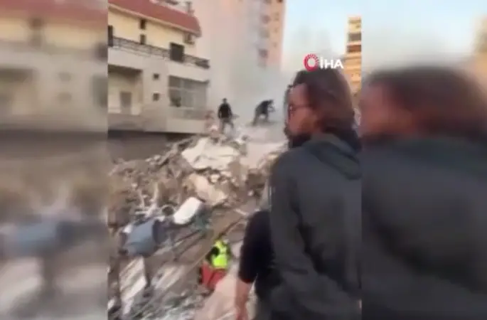 İsrail savaş uçakları, Lübnan'ın güneyini vurdu: 5 ölü