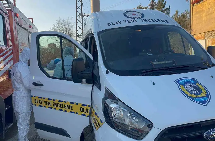 Elazığ’da ev yangını: 1 kişi hayatını kaybetti
