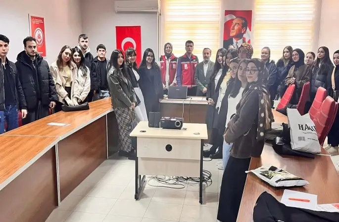 Elazığ’da  üniversite öğrencilerine hizmet modelleri tanıtımı
