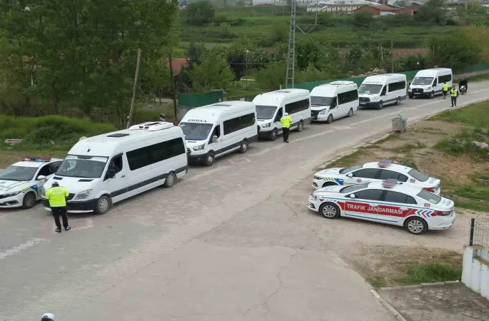 Erbaa’da kurallara uymayanlara servis sürücülerine ceza yağdı
