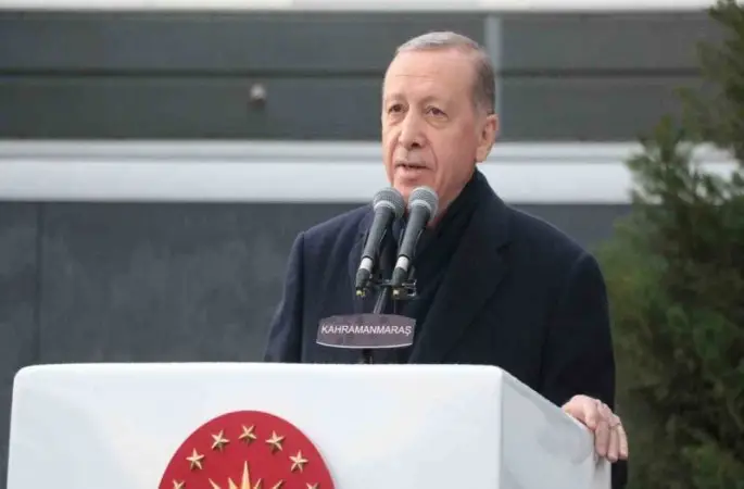 Erdoğan: Acil dönüşmesi gereken 2 milyon konut var