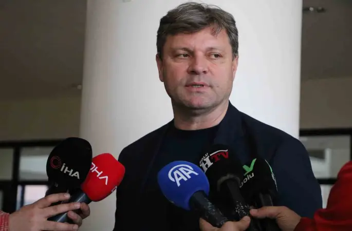 Ertuğrul Sağlam: "Artık iki takımlı şampiyonluk yarışı izlemeyelim"
