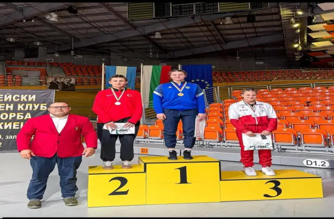 Erzincanlı güreşçiler Bulgaristan’da madalya kazandı
