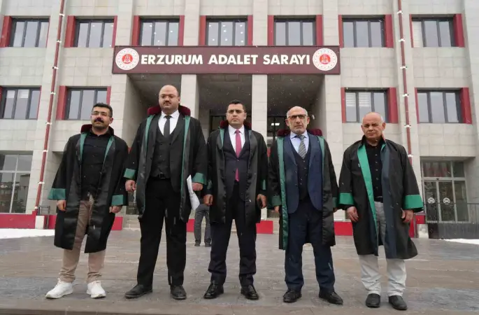 Erzurum’da Hukukçular Derneği’nden İsrail’e yasa tepkisi
