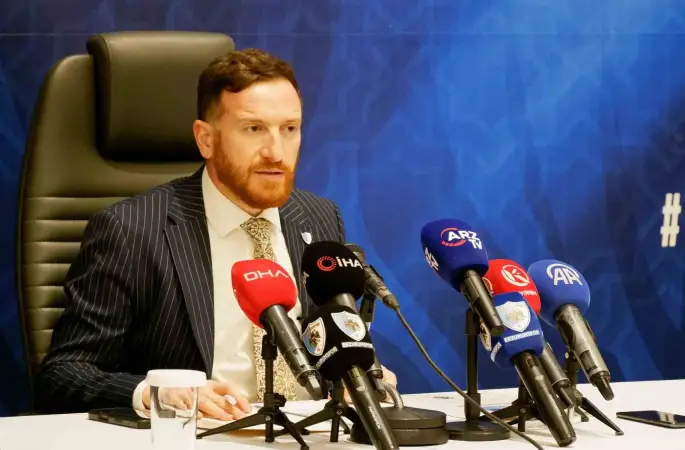 Erzurumspor FK Başkanı Ahmet Dal, "Erzurum zor bir deplasmandır. Ama bu zorluk hava şartlarından değil, sahadaki mücadeleden kaynaklanacaktır"
