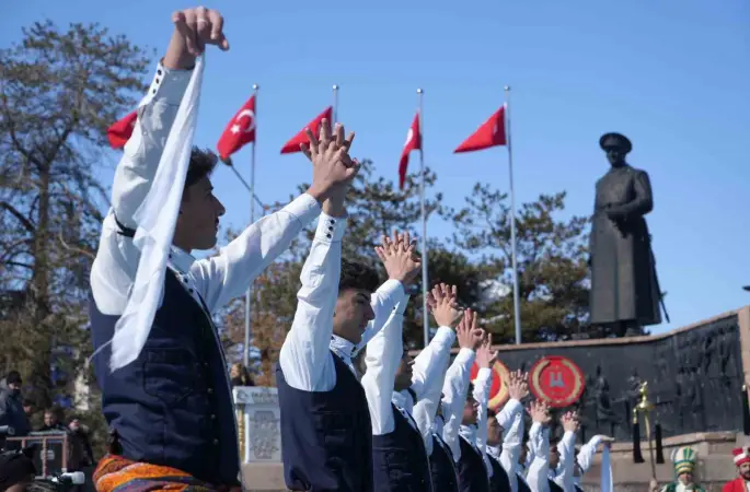 Erzurum’un kurtuluşunun 108’nci yıl dönümünü coşkuyla kutladı
