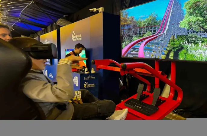 Esenler’de çocuklar bayram coşkusunu yaşadı
