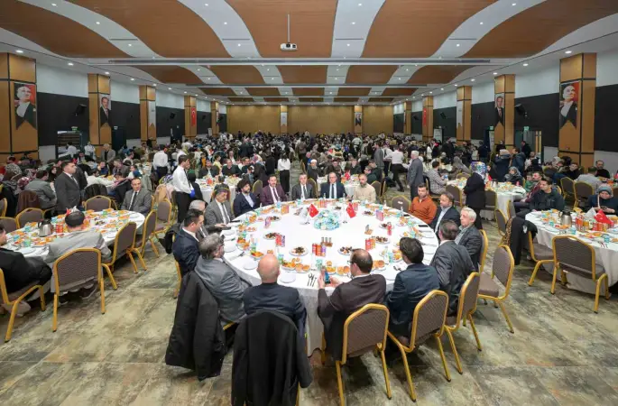 Esenyurt’ta din görevlileriyle manevi iftar buluşması
