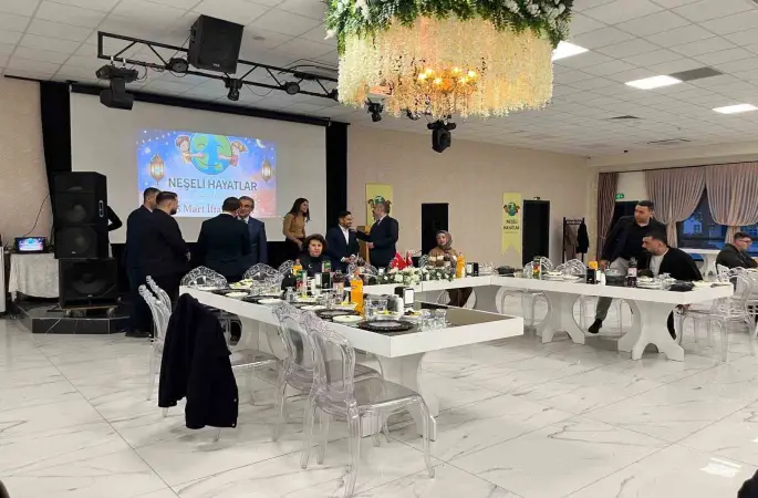 Eskişehir’de çocuk evleri sakinlerine gönül sofrası
