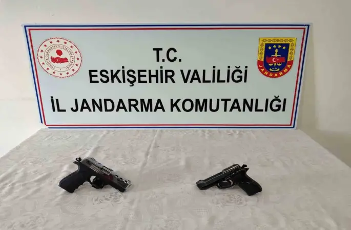 Eskişehir’de silah kaçakçılığı operasyonu
