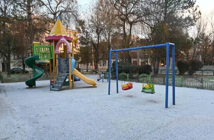 Eskişehir’in yüksek kesimleri eksi 5 dereceyi gördü
