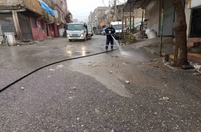 Eyyübiye’de selin izleri siliniyor
