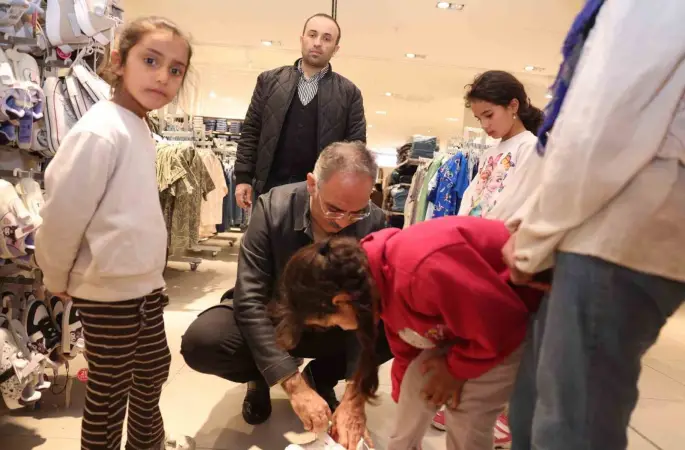 Eyyübiye’de yetim çocuklar bayramlık heyecanı yaşadı
