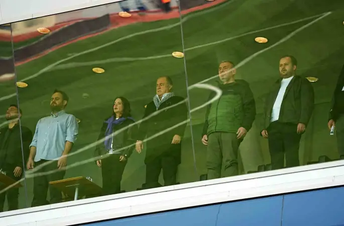 Fatih Terim, Levent Şahin’i ilk maçında yalnız bırakmadı
