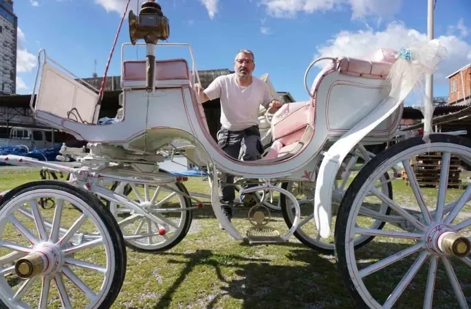 Faytonculuk zanaatı usta yetişmemesi nedeniyle yok oluyor
