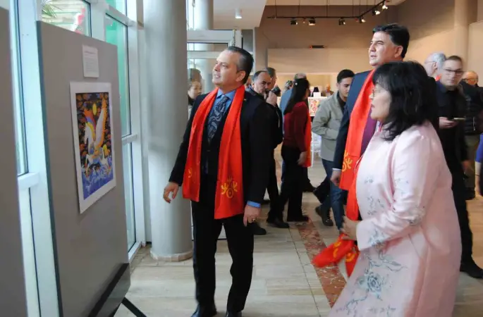 Fethiye’deki "Çin At Yılı" temalı sergi yoğun ilgi gördü
