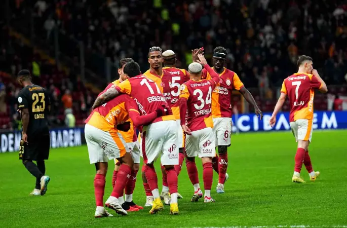Galatasaray, Süper Lig’de yenilmezlik serisini 8 maça çıkardı
