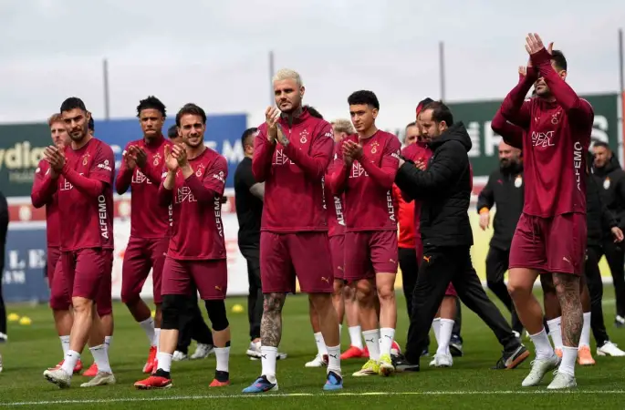 Galatasaray’dan taraftarlara açık antrenman
