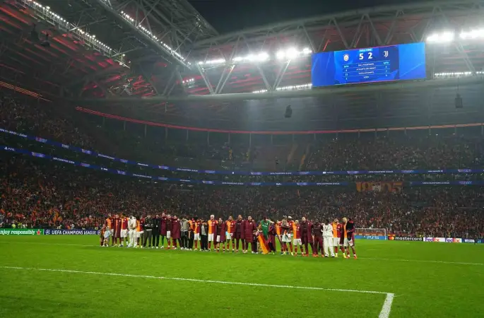 Galatasaray’dan, UEFA Şampiyonlar Ligi’nde ilk
