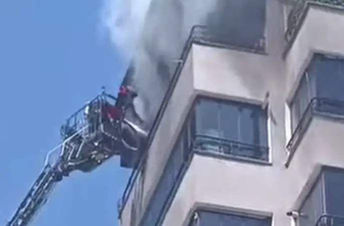 Gaziantep’te 8 katlı binada korkutan yangın
