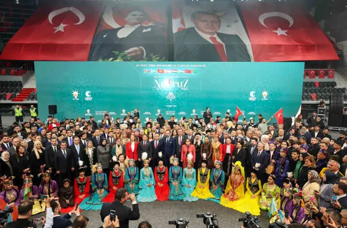 Gaziantep’te nevruz coşkusu: Birlik ve kardeşlik mesajları verildi, geleneksel ritüeller yaşatıldı
