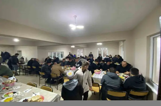 Gebe köyünde Ramazan Bayramı geleneği bu yıl da sürdürüldü
