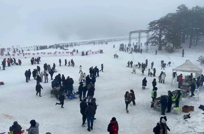 Gediz Belediyesinden Murat Dağı’na ücretsiz servis desteği
