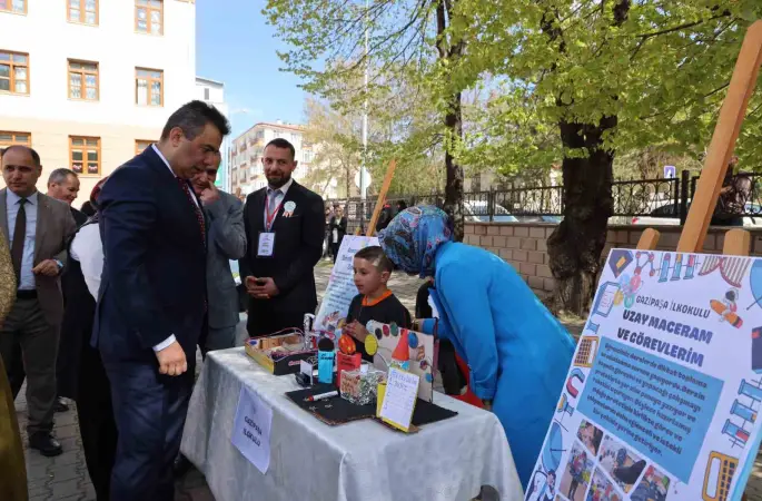 Geleceğin mühendislerinin projeleri görücüye çıktı
