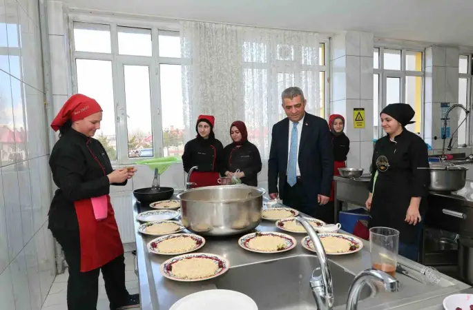 Geleceğin şeflerinden büyük başarı
