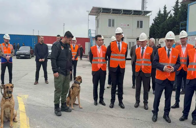 Gemlik Liman’ında güvenlik güçleniyor: İkinci X-ray cihazı hizmete girdi
