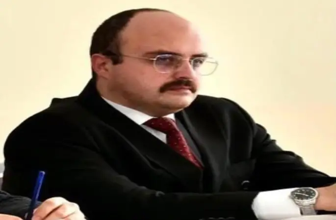 Genç savcı kalbine yenik düştü
