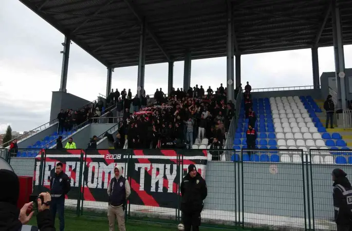 Gergin geçen maçların kazananları Osmaneli takımları oldu
