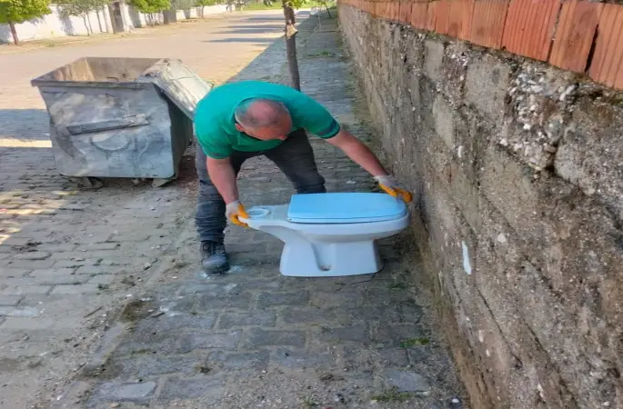 Germencik Belediyesi’nden çevre temizliği çağrısı
