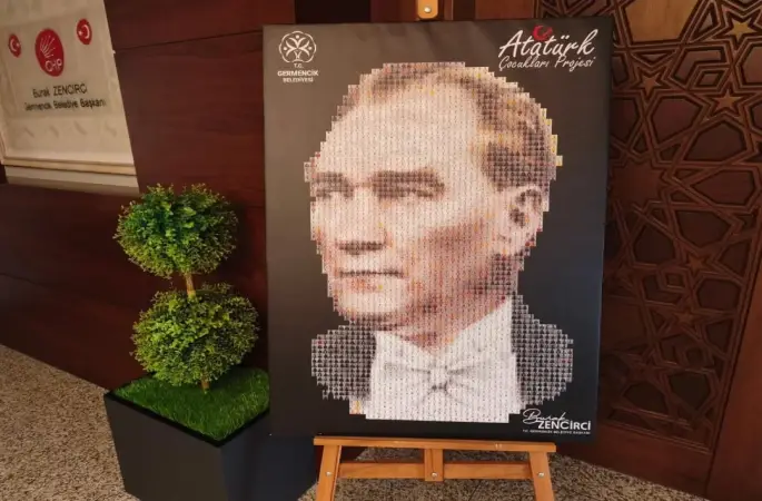 Germencik’te 500 çocukla Atatürk portresi oluşturuldu
