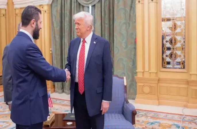 Trump, Riyad'da eş-Şara ile görüştü