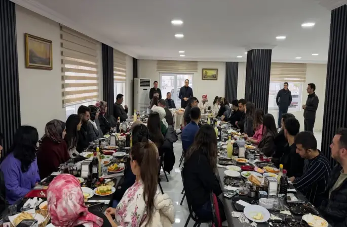 Güçlükonak’ta öğretmenlere sıcak karşılama
