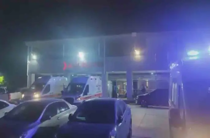 Hacı yemeğinde 16 kişi zehirlendi
