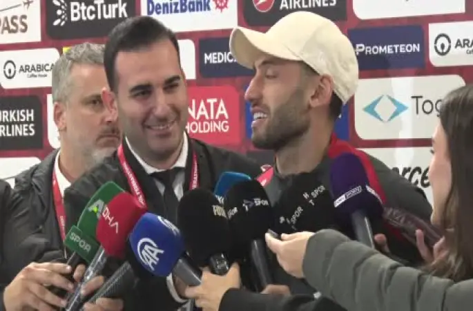 Hakan Çalhanoğlu: Kurtlar Vadisi müziği eşliğindeki tezahürat bizi etkiledi