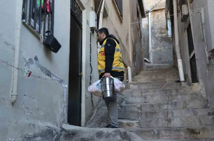 Haliliye’de evlere iftar ikramı devam ediyor
