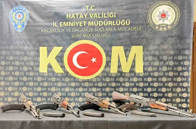 Hatay’da kalaşnikof kaçakçılığında: 4 kişi tutuklandı
