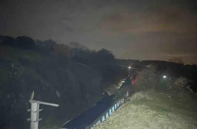 Heyelanla gelen facia ucuz atlatıldı
