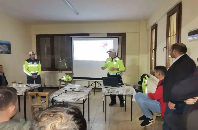 Hisarcık’ta güvenli traktör kullanımı eğitimi verildi
