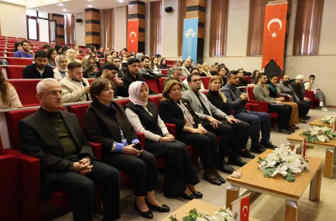 HKÜ’de "Modern Hayatın Ritmine Karşı Ramazan’ın Ruhu" konferansı düzenlendi
