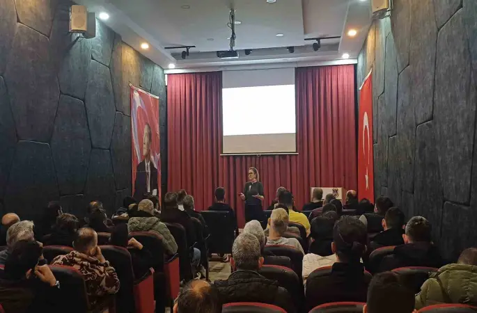 Hükümlülere yönelik ’Aile Eğitimi’ ve ’Bağımlılıkla Mücadele’ seminerleri düzenlendi
