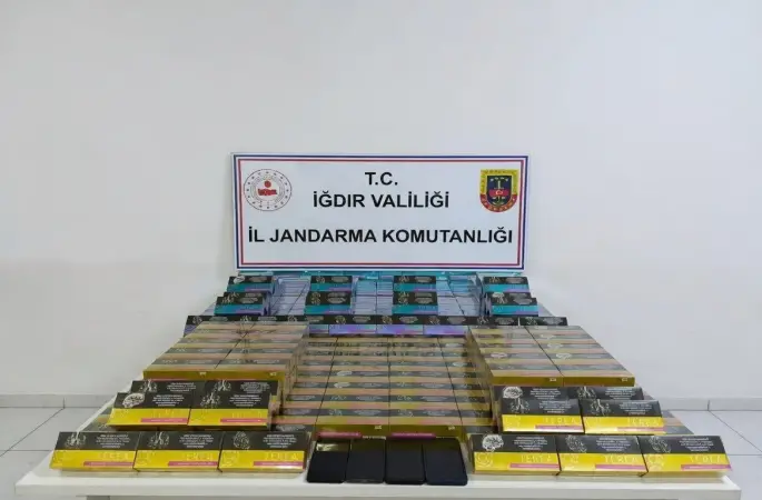 Iğdır İl Jandarma Komutanlığı’ndan kaçak elektronik sigara operasyonu
