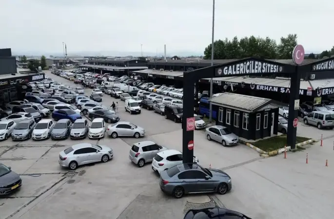 İkinci el araç piyasasında durgunluk yaşanıyor

